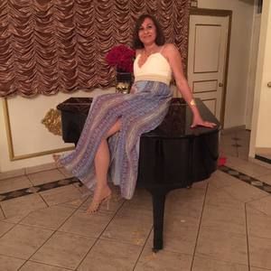 Meet your Posher, Marta